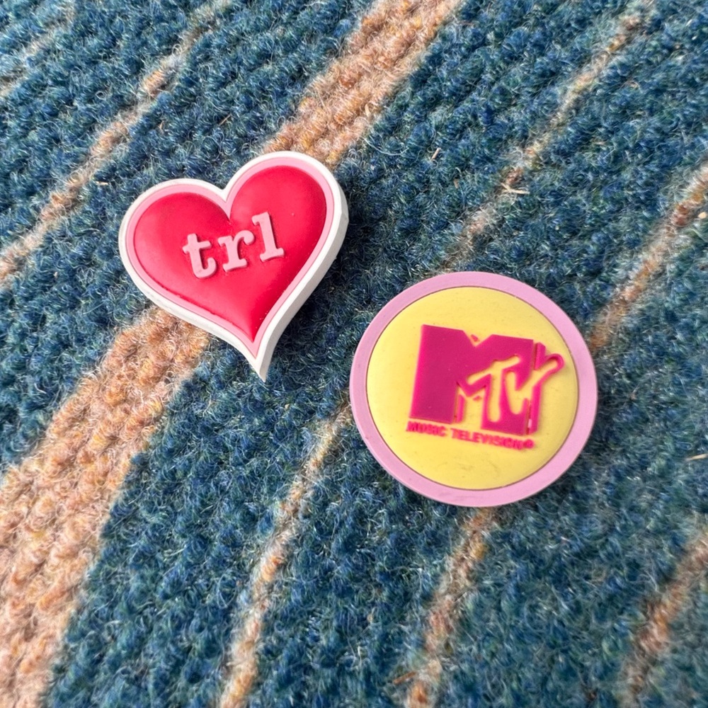 MTV Magnets Pink Heart & TRL 2003 Millennial